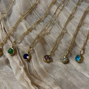 Geboortesteen-ketting-geboortemaand